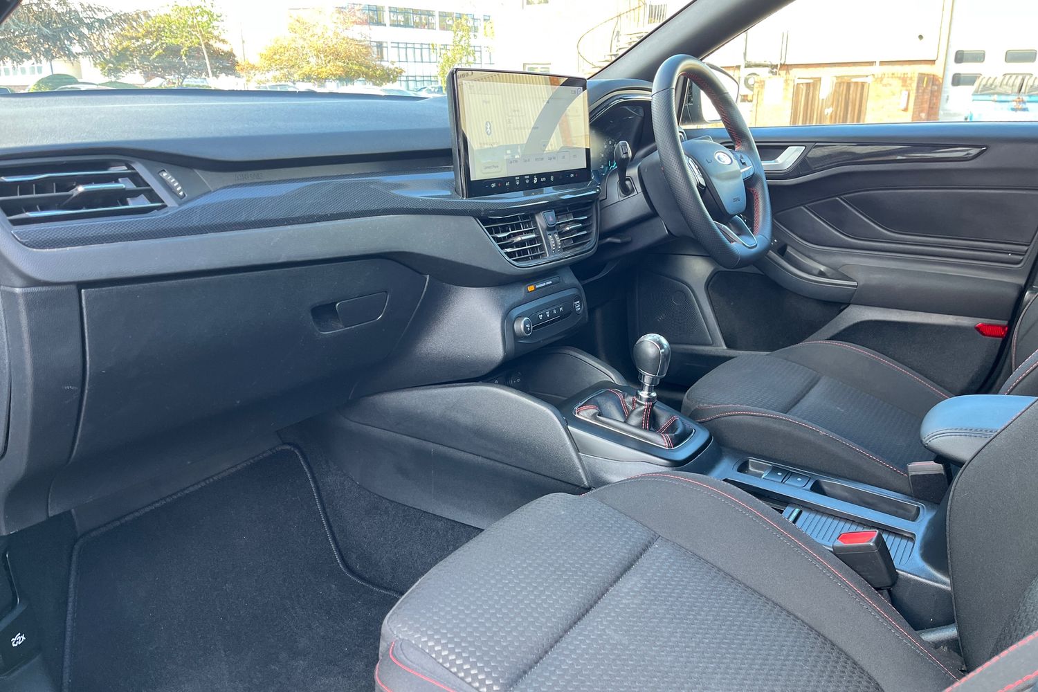 Ford Focus Photo 17