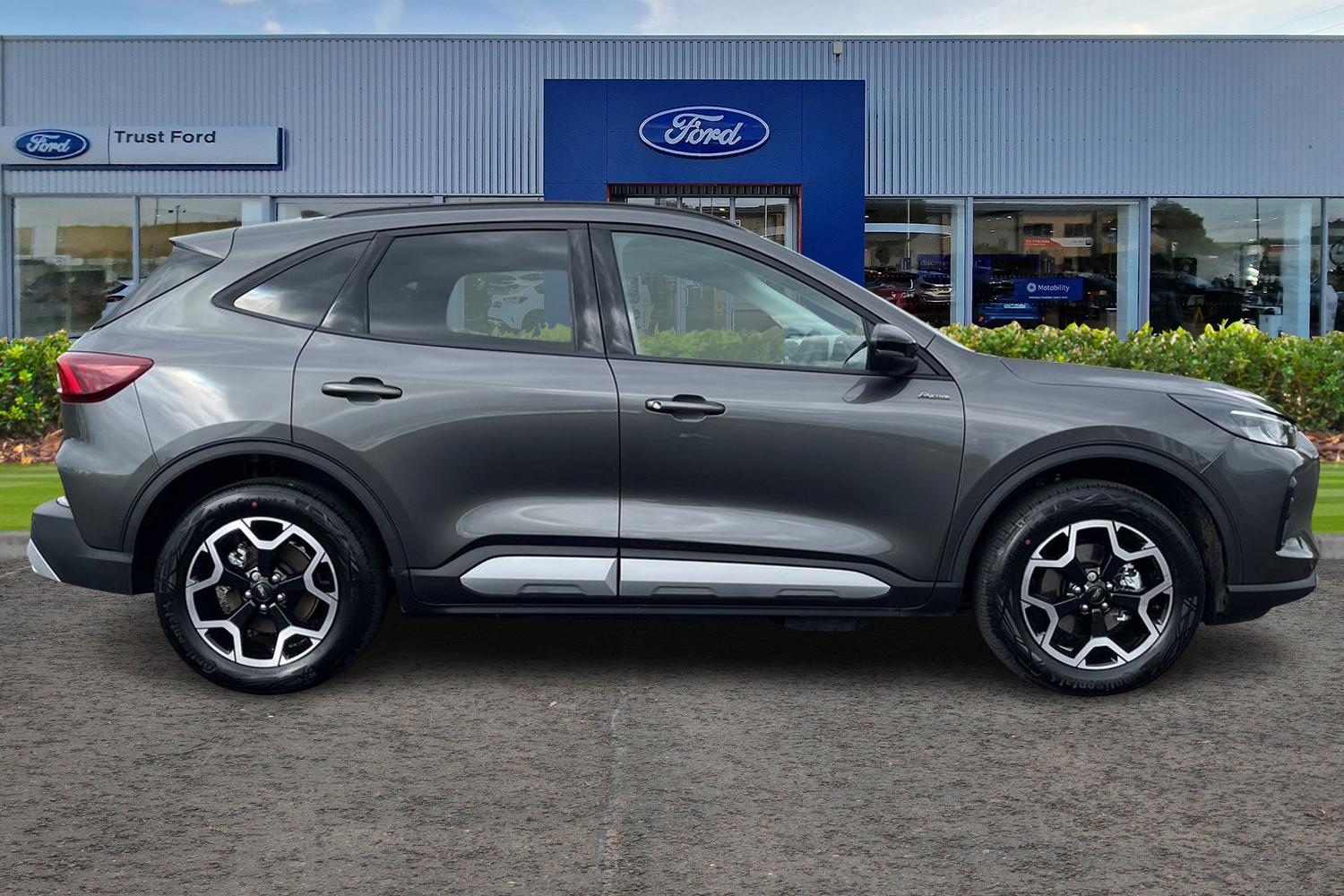 Ford KUGA Photo 2