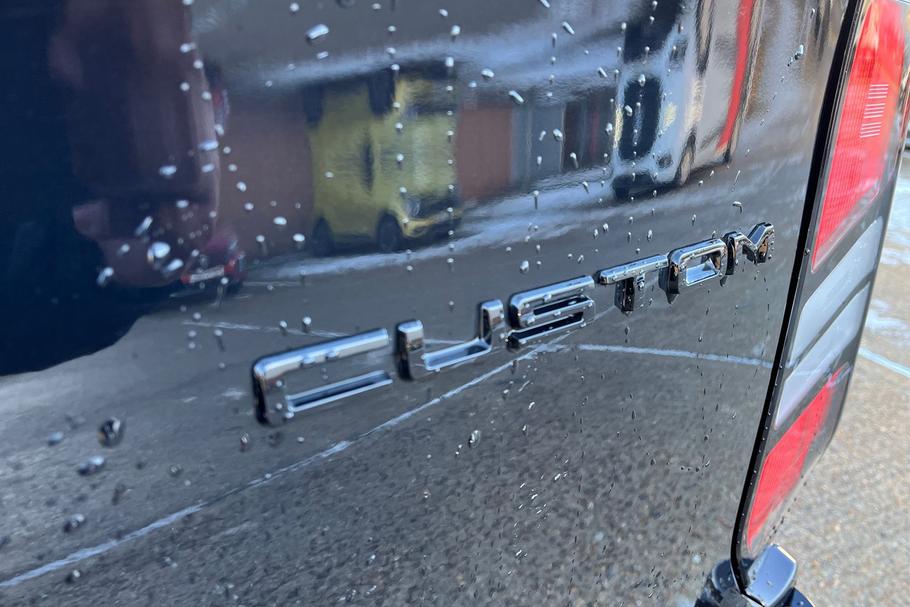 Used Ford TRANSIT CUSTOM 19