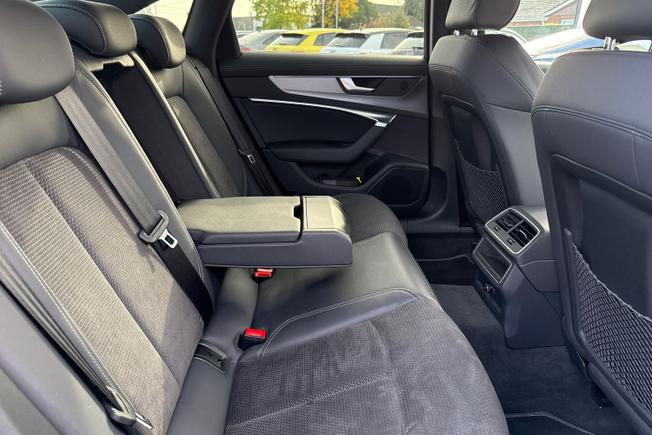AUDI A6 Saloon Photo 40