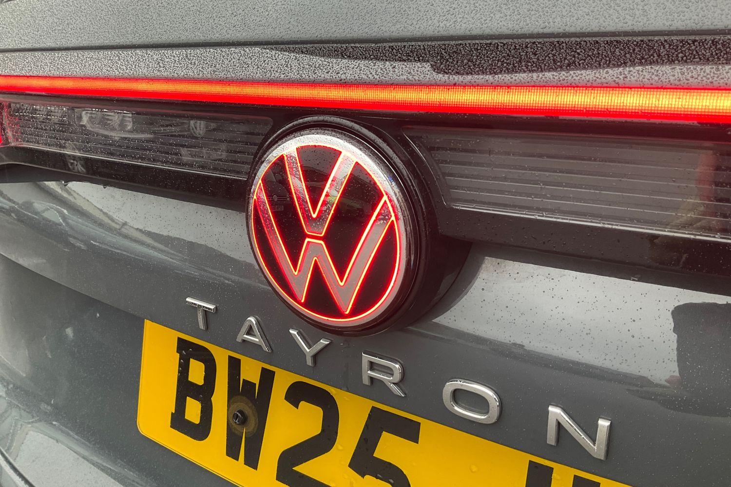 Volkswagen TAYRON Photo 39