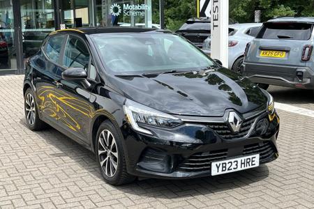 2023 RENAULT CLIO HATCHBACK EVOLUTION 18,814 MILES AUTOMATIC 2023 YB23HRE NOW 13,795 WAS 13,995 FINANCE... photo