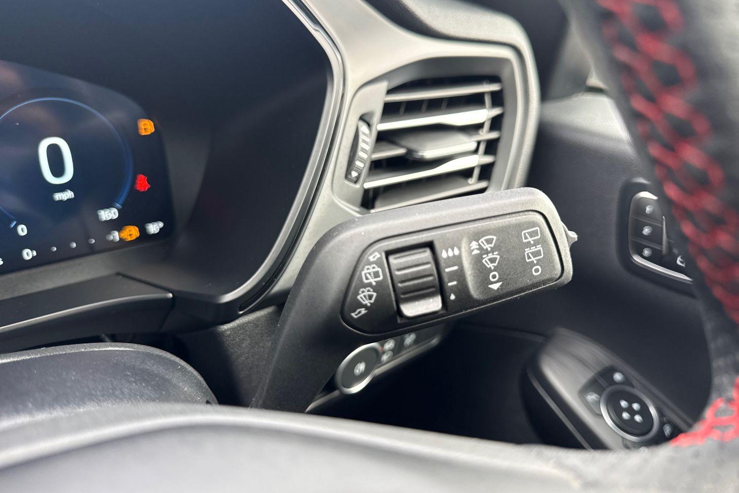 Ford KUGA Photo 14