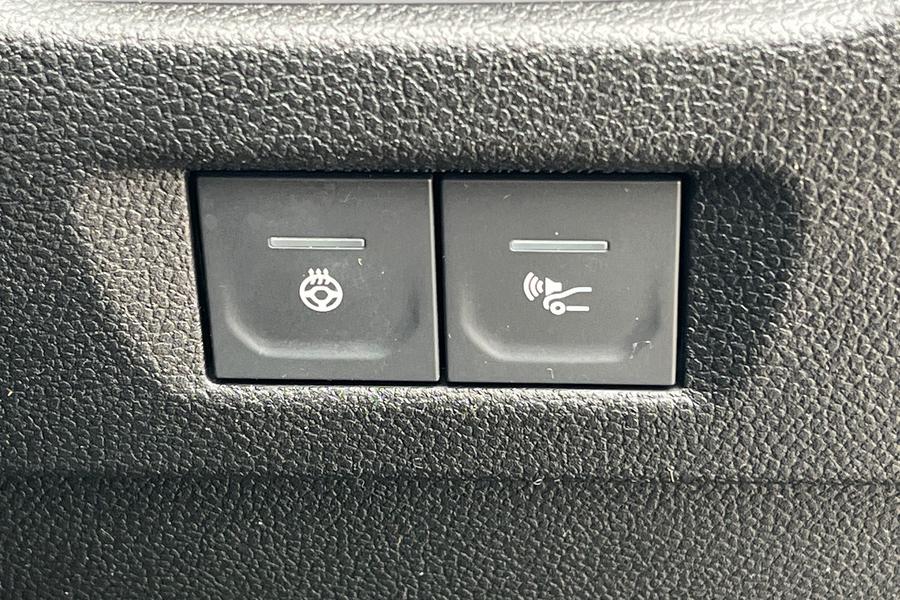 Renault ZOE Photo autoimg-fd963c05f4c2535008b4ff89dc9108f943327ffa.jpg
