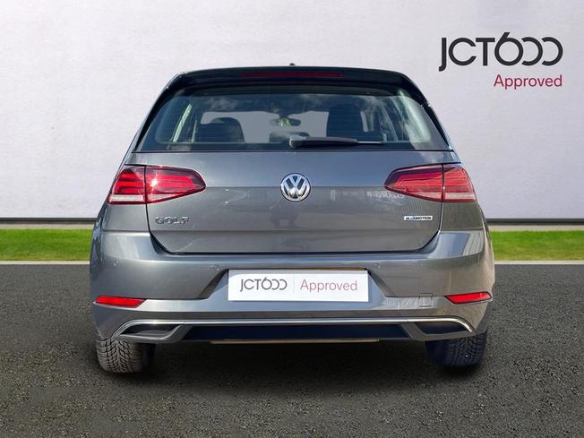 Volkswagen Golf Photo 7