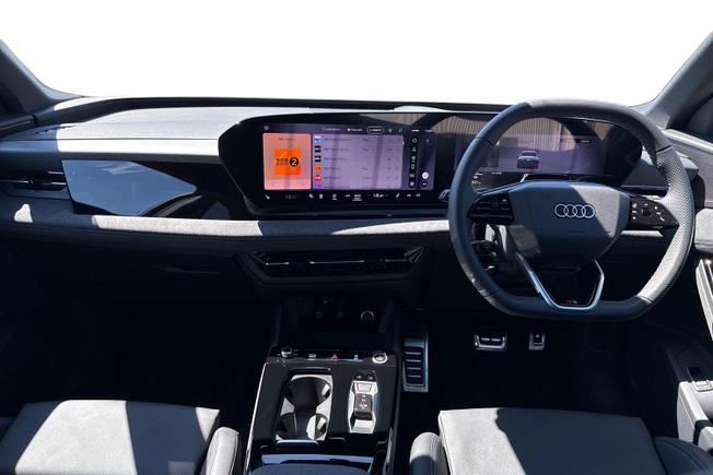 AUDI Q6 E-Tron Photo 10