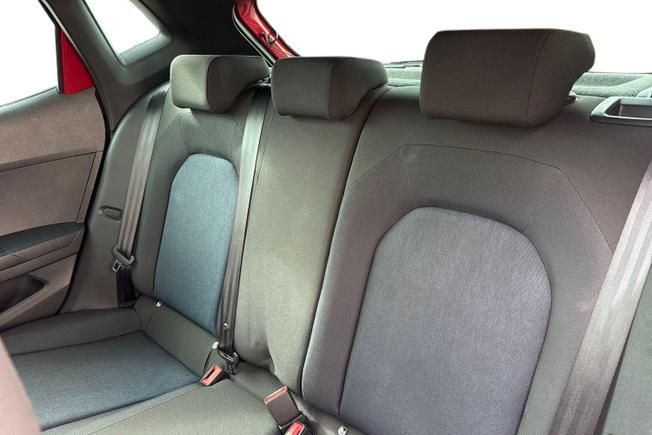 SEAT Ibiza Photo 9