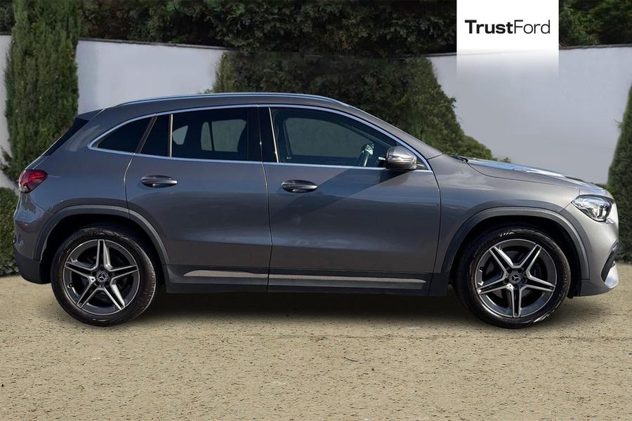 Mercedes-Benz GLA Photo autoimg-fda7ebab0ed501bc259e3915139ba5f58242dcdc.jpg