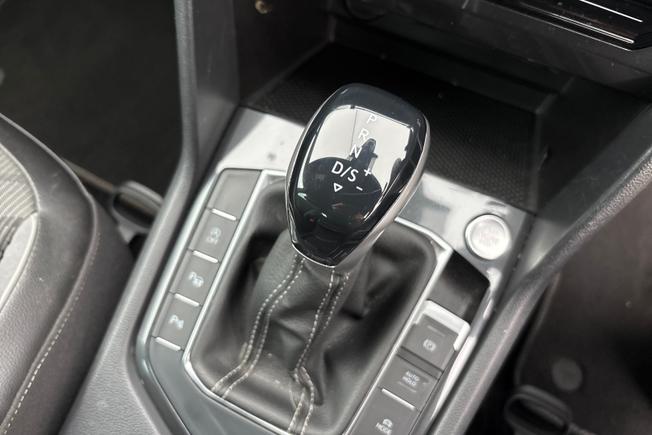 VOLKSWAGEN Tiguan Photo 29