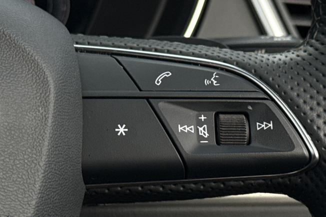 AUDI Q5 Photo 17
