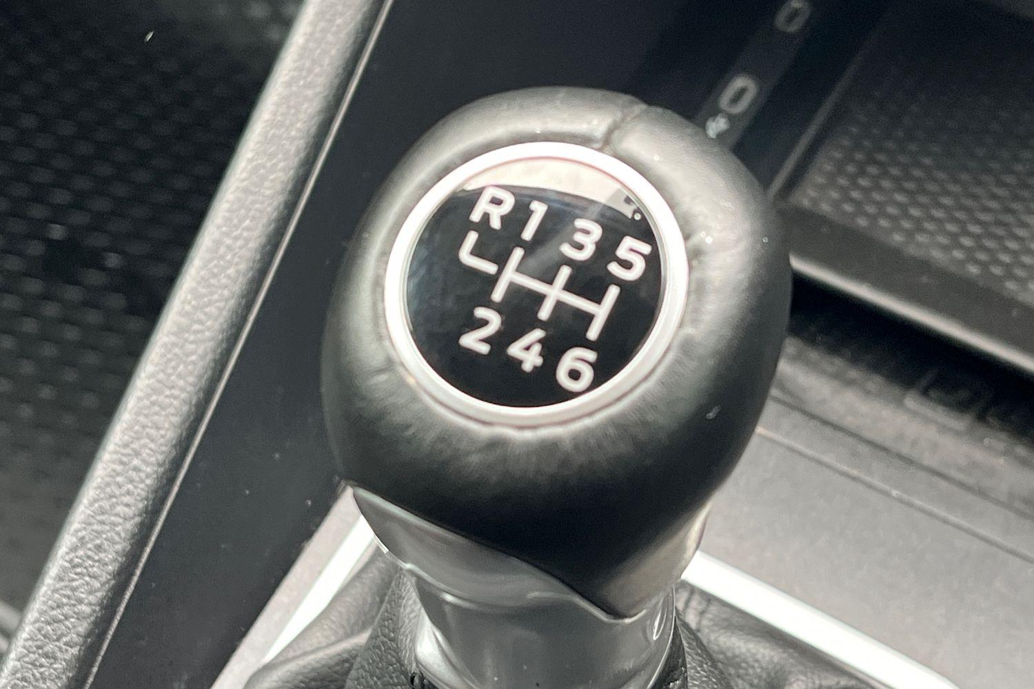 Ford TRANSIT CONNECT Photo 15