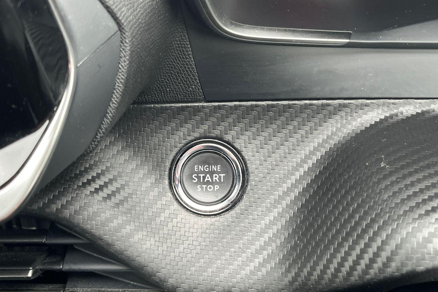 Peugeot 2008 Photo 34