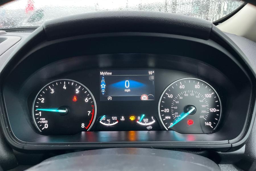 Ford ECOSPORT Photo autoimg-fdb08842e96eb0fc500e5950bd49ebb59c57aa80.jpg