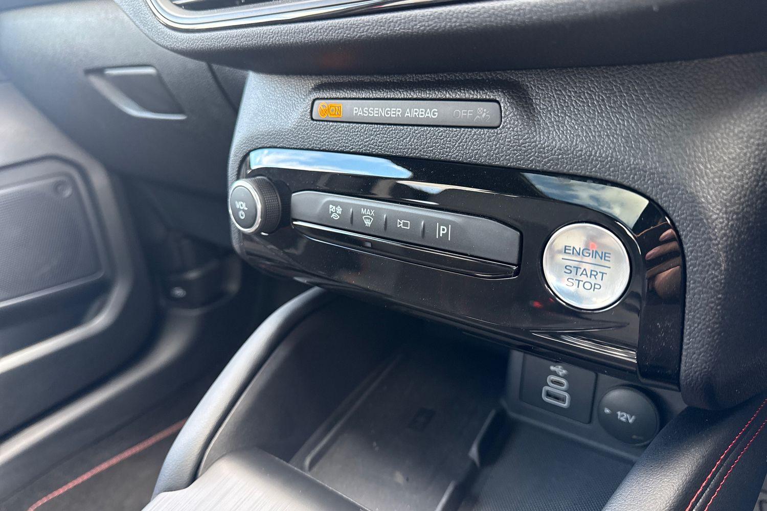Ford KUGA Photo 29