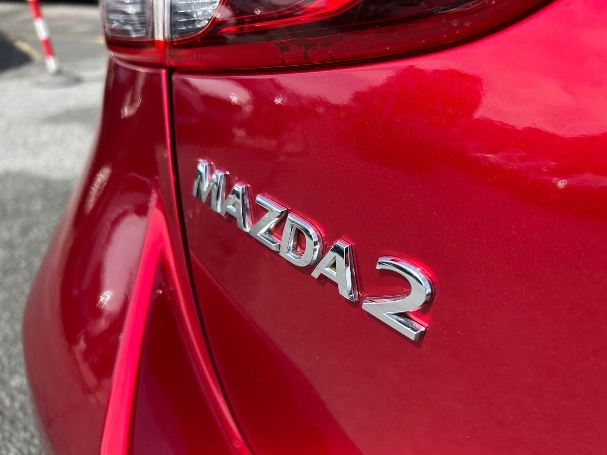 Mazda Mazda2 Photo 17