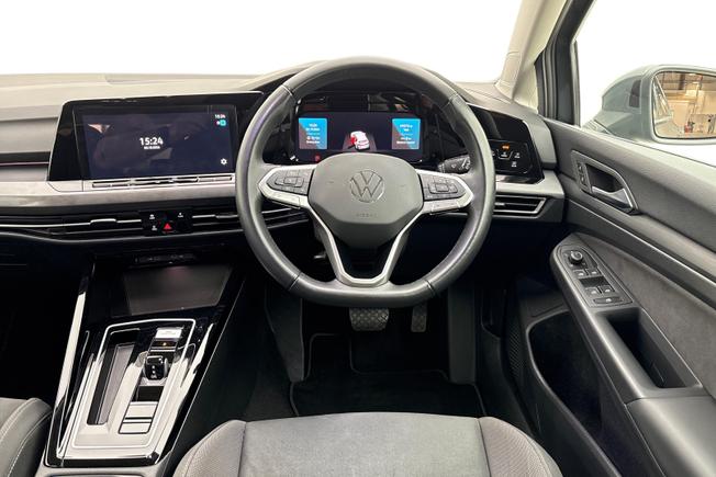 VOLKSWAGEN Golf Photo 11