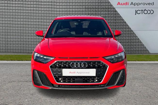 AUDI A1 Photo 8