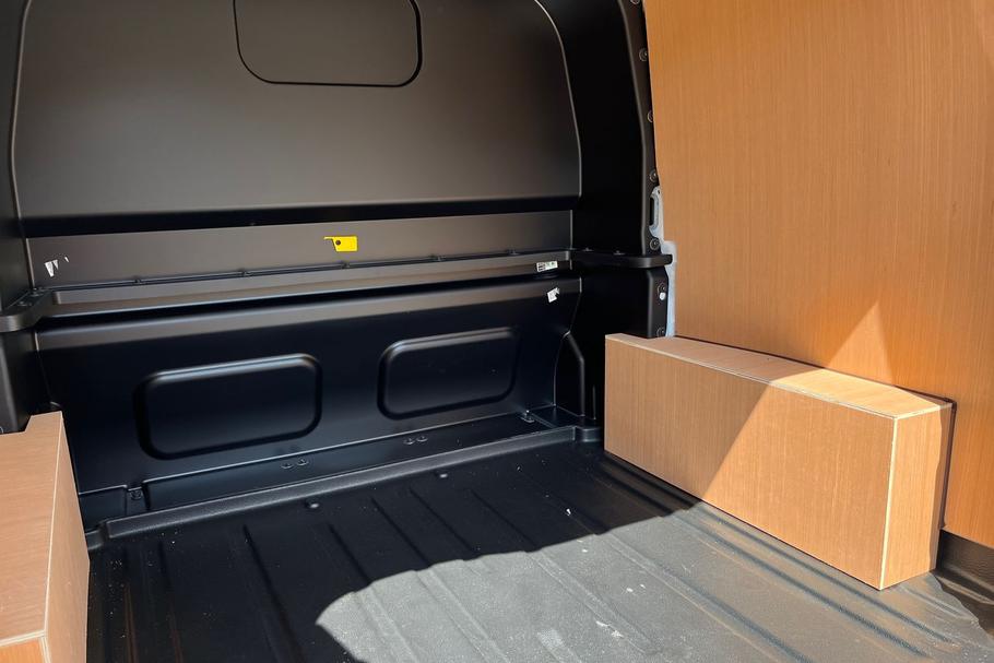 Used Ford TRANSIT CUSTOM YM75CEK 4
