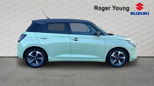 Suzuki SWIFT Photo autoimg-fdbcda481455f3012e3d2046d34f5502d2ecb0af.jpg