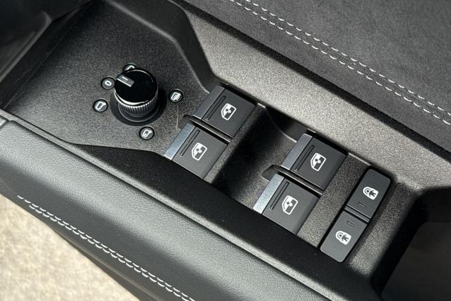 AUDI Q4 e-tron Photo 29