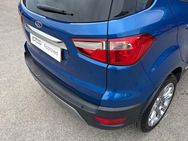 FORD Ecosport Photo 24