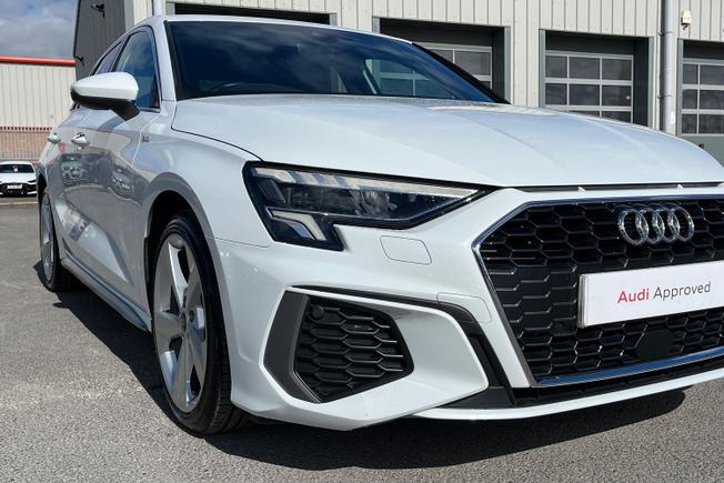 AUDI A3 Photo 19