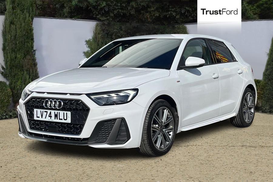 Audi A1 Photo autoimg-fdc174b0fe8921dcdf4eef62720f99c21161bce4.jpg