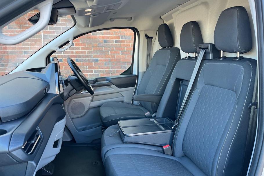 Used Ford TRANSIT CUSTOM FH25ZFT 33