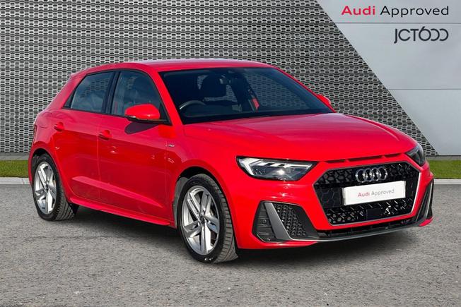 AUDI A1 Photo 1