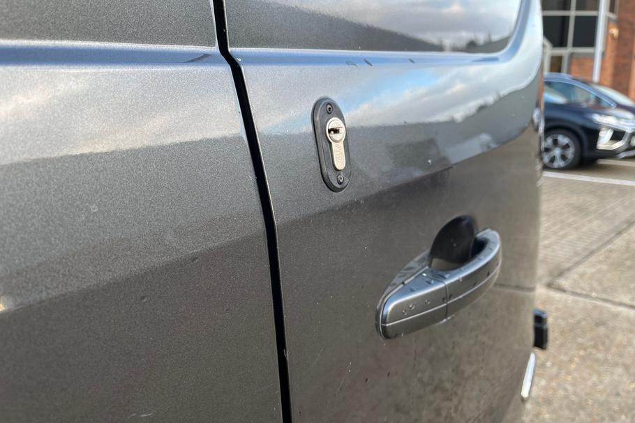 Used Ford TRANSIT CUSTOM YM70PUO 34