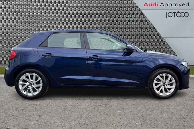 AUDI A1 Photo 4