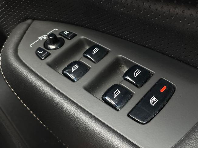 VOLVO Xc90 Photo 40