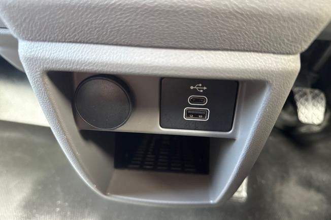 Volkswagen Transporter Photo 46