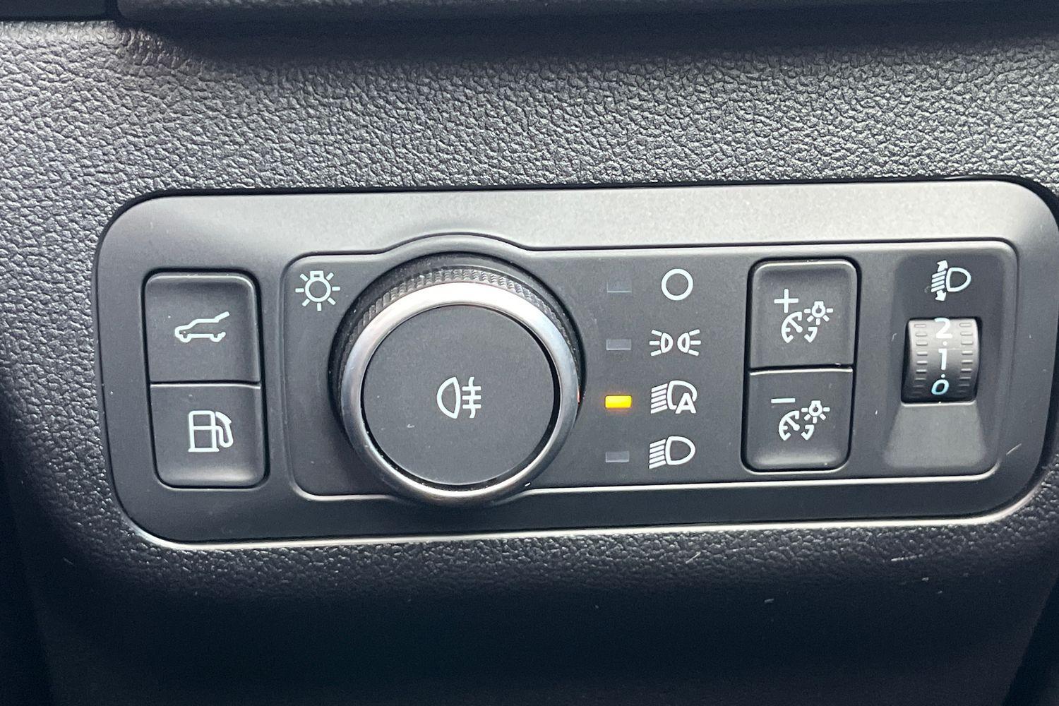 Ford Kuga Photo 39