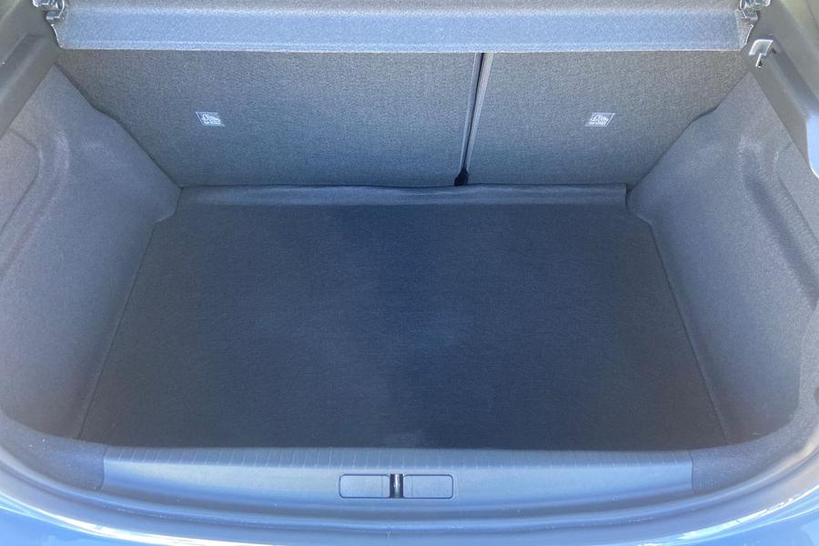 Vauxhall CORSA Photo autoimg-fdcc2853594914277394e0ce78f562f8910dfbde.jpg