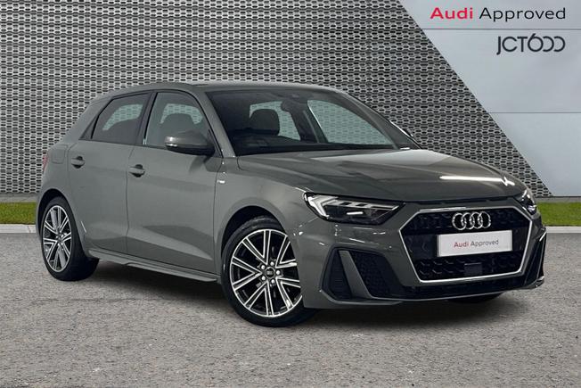 AUDI A1 Photo 1