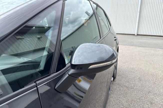 CUPRA Born Photo 27