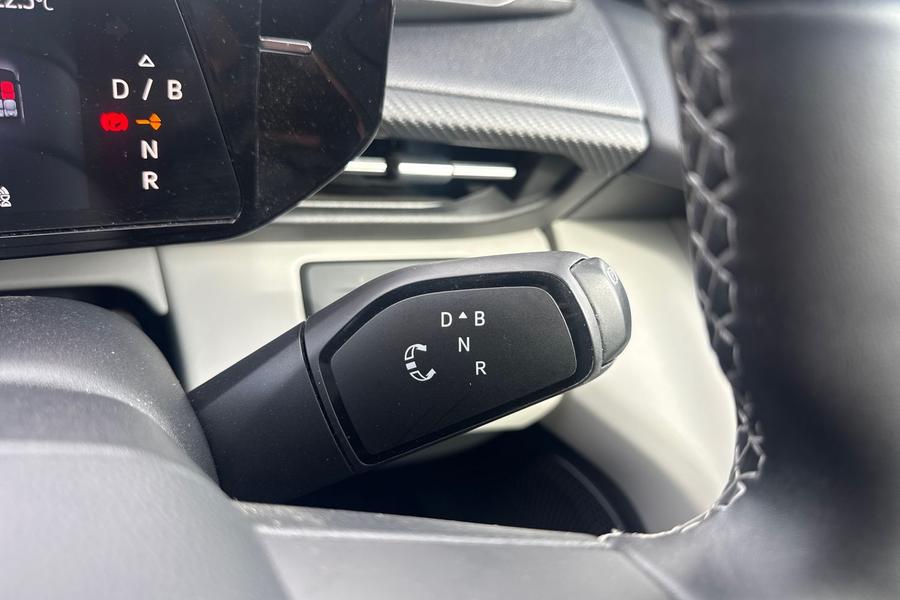 Ford Explorer Photo autoimg-fdd0ce11cb19c13e2aa6e9c9083a47926fd9a1c3.jpg