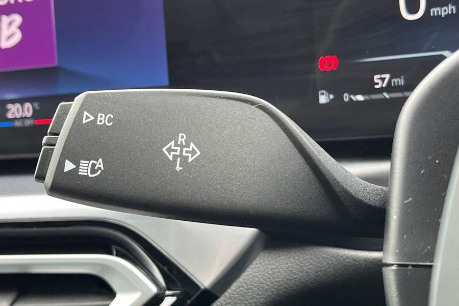 BMW 3 SERIES Photo autoimg-fdd1ce3a4dfd9b493fe0c3bdaf80c3aac9d9974e.jpg