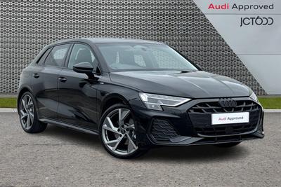 2026 AUDI A3 1.5 TFSI Black Edition Sportback 5dr Petrol S Tronic Euro 6 (s/s) (150 ps) at JCT600