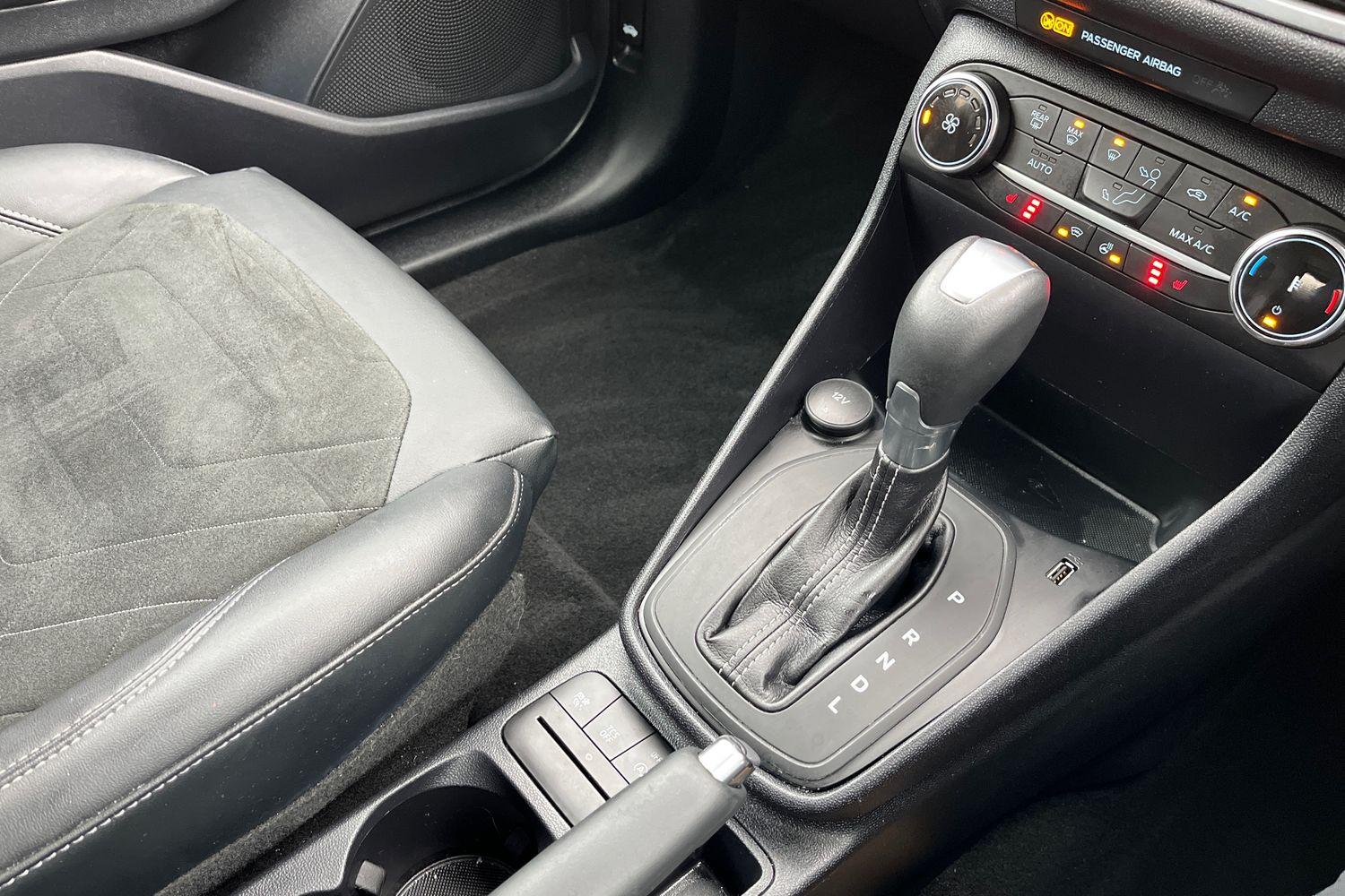 Ford FIESTA Photo 27