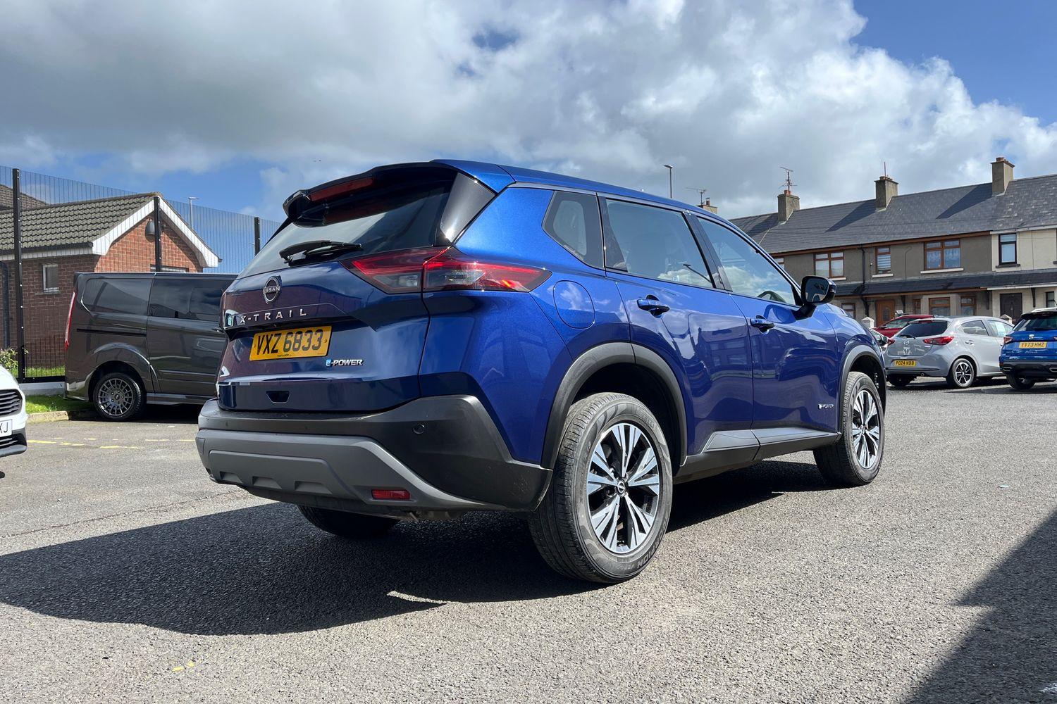 Nissan X-TRAIL Photo 32