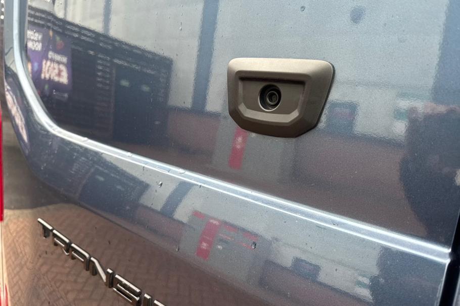 Used FORD TRANSIT WP75FYY 18