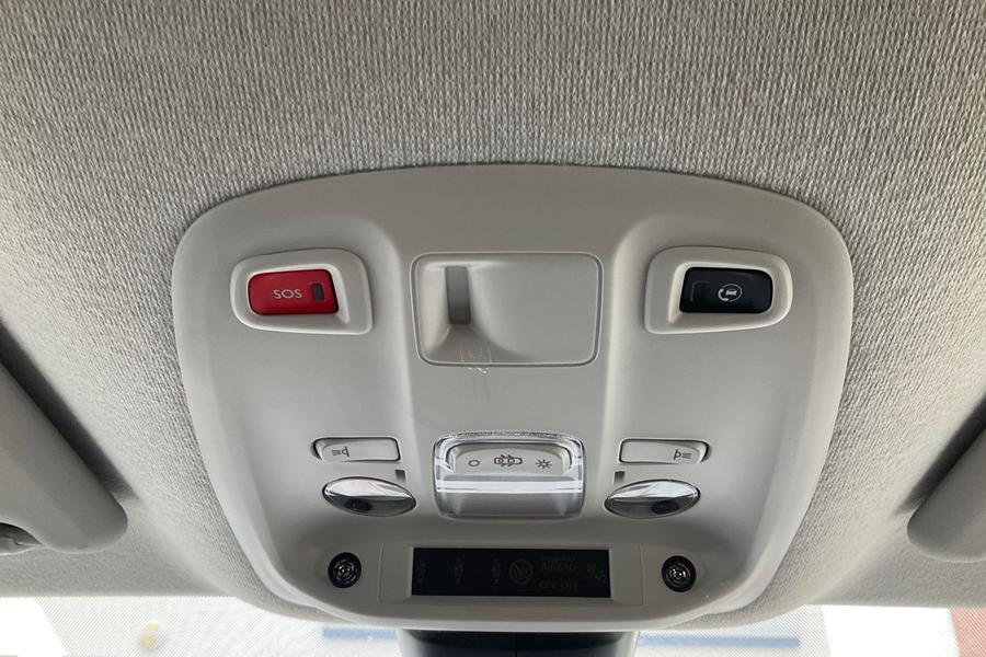 Vauxhall VIVARO LIFE Photo autoimg-fddb51b669a115aa8891257ad8d5d3cf49ce80ac.jpg