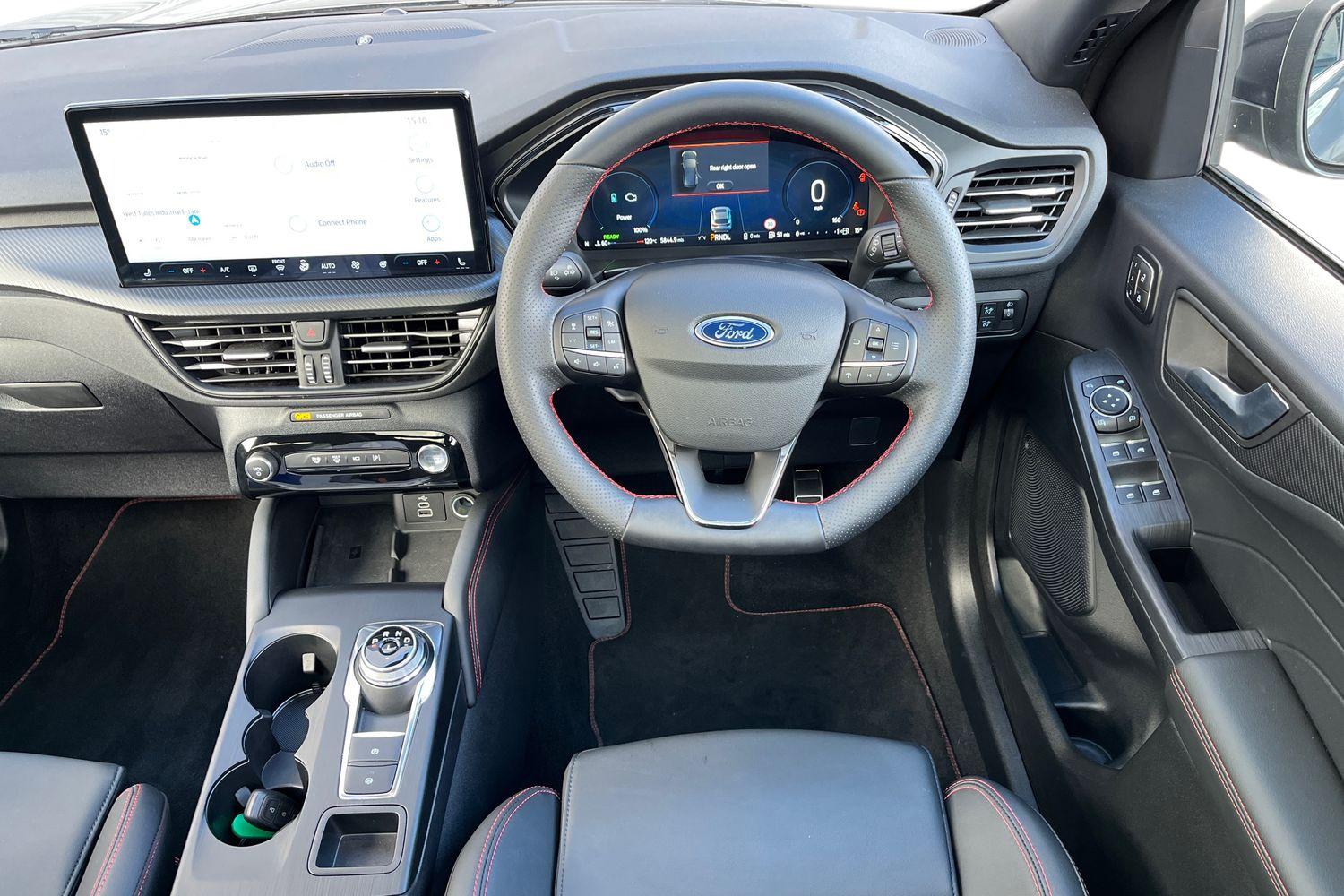 Ford KUGA Photo 10