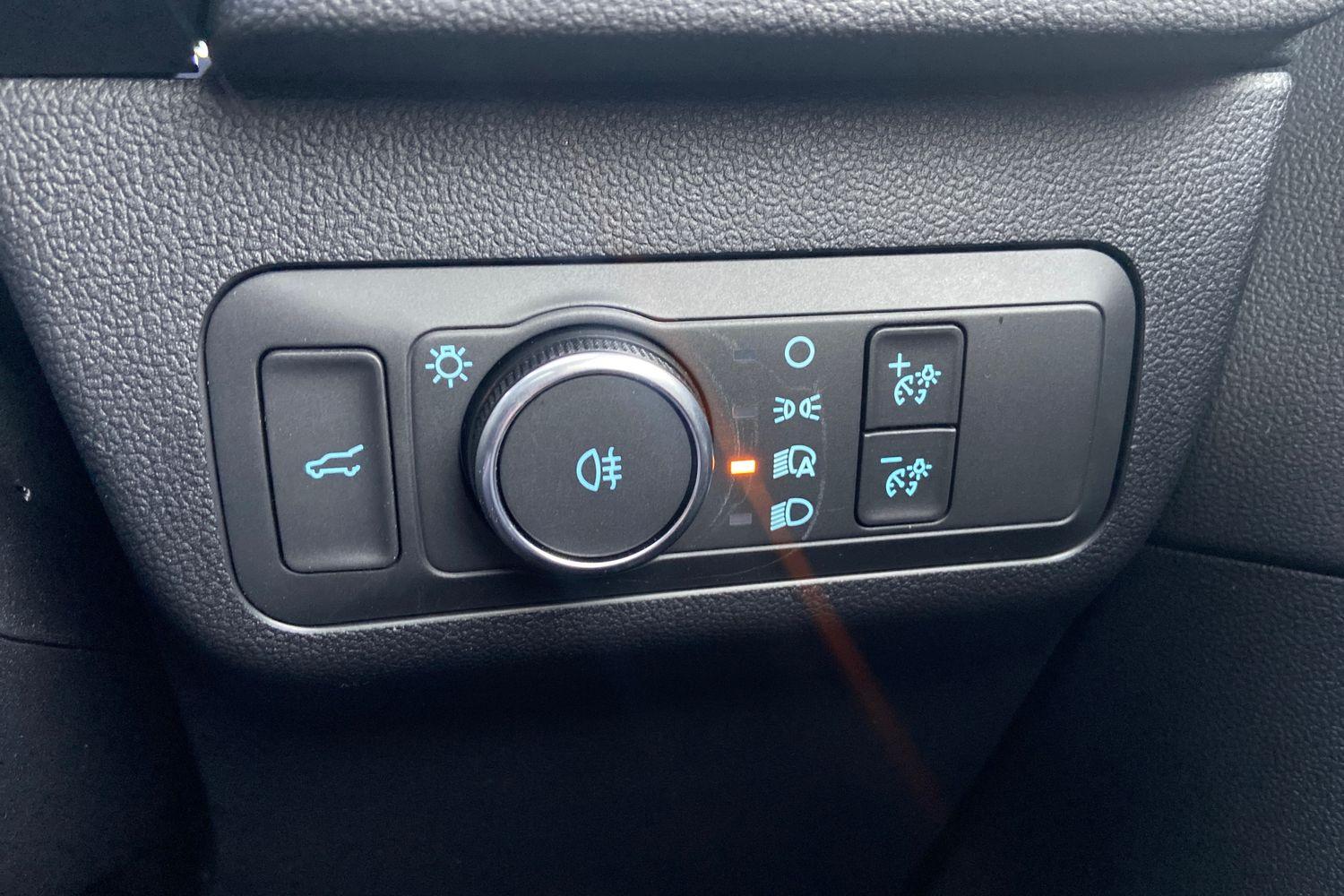 Ford KUGA Photo 27
