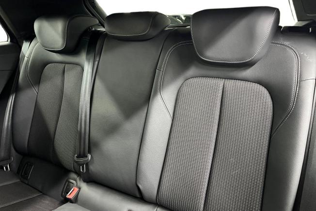AUDI Q2 Photo 9