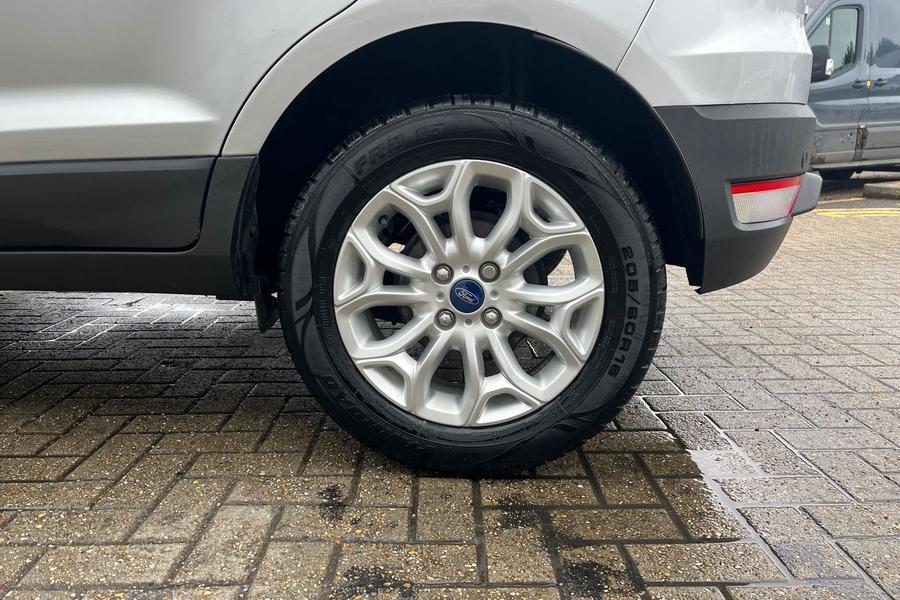Ford EcoSport Photo autoimg-fdec732dfc4da2df0794536307bca9d17eaceff8.jpg