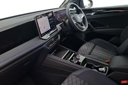 VOLKSWAGEN Tiguan Photo 2
