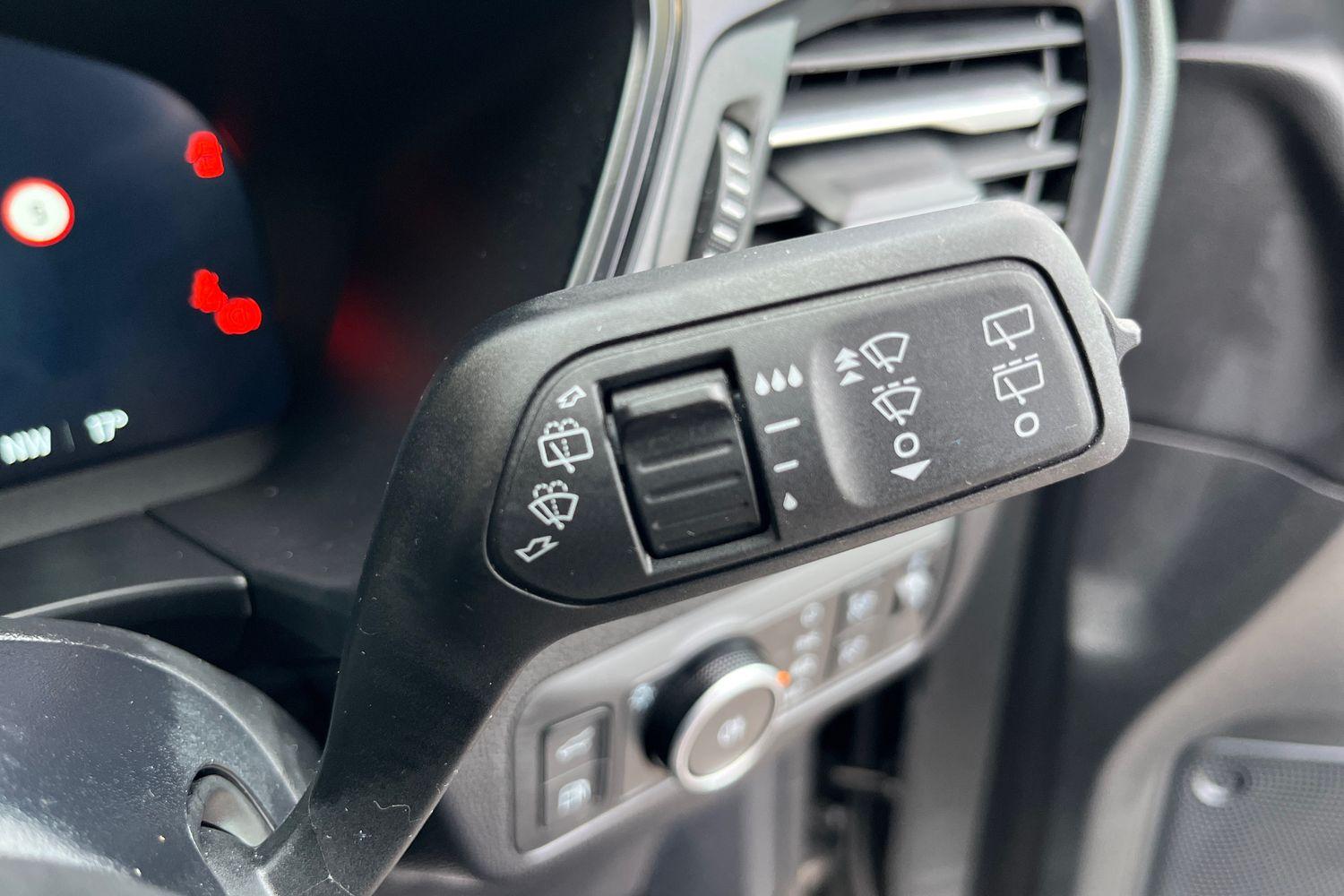 Ford KUGA Photo 14